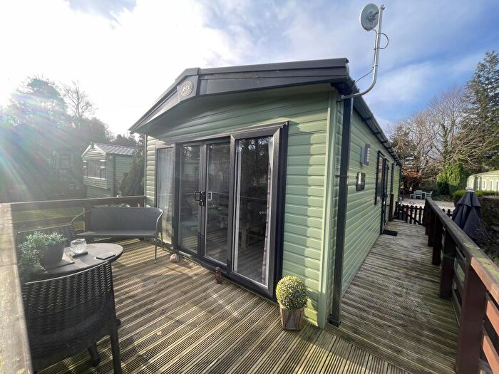 3 Bedroom Caravan For Sale In Fell End Holiday Park, Beetham, LA7