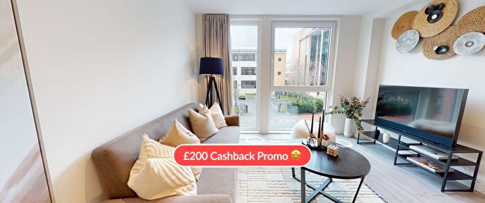 1 Bedroom Flat To Rent In Dumballs Road, Cardiff, CF10