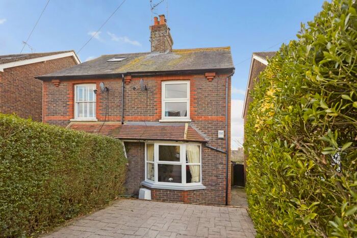 2 Bedroom Semi-Detached House To Rent In Eastnor Road Reigate, RH2
