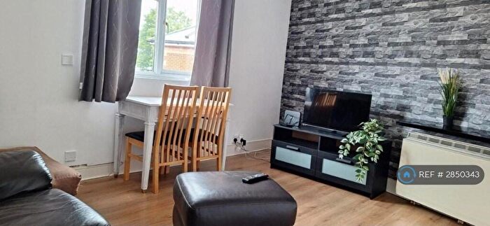 1 Bedroom Flat To Rent In High Street, Aldershot, GU11