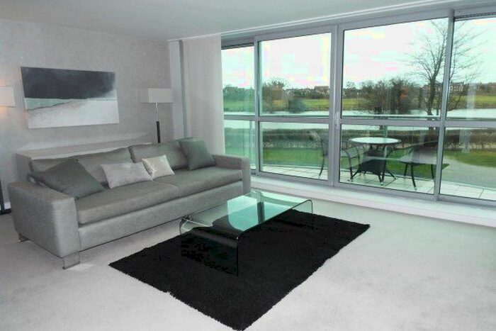 1 Bedroom Flat To Rent In River Crescent, Nottingham NG2