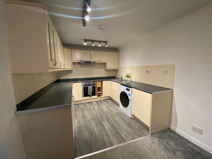 1 Bedroom Flat To Rent In Melville Street, Perth, PH1