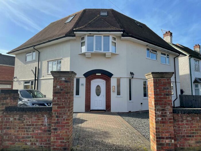 1 Bedroom Flat To Rent In Park Avenue, Skegness, PE25