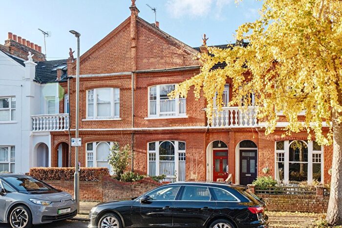 3 Bedroom Terraced House For Sale In Florian Road, Putney, London, SW15