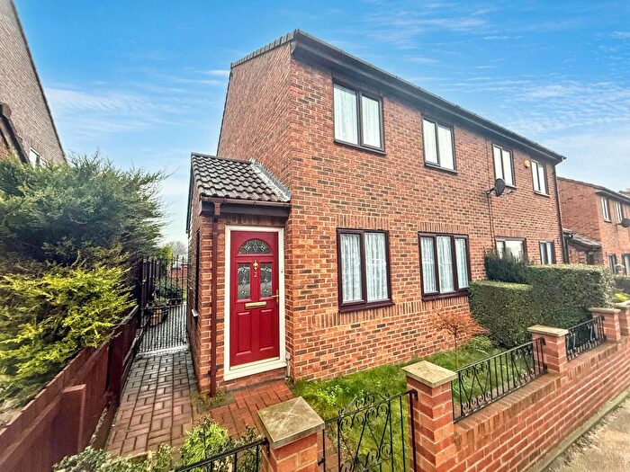 3 Bedroom Semi-Detached House For Sale In Rutherford View, Easington Colliery, Peterlee, SR8