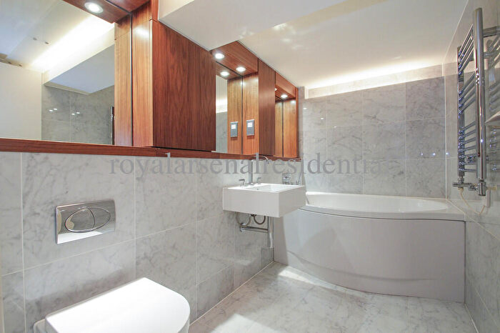 2 Bedroom Apartment To Rent In Building, Marlborough Road, Royal Arsenal, SE18
