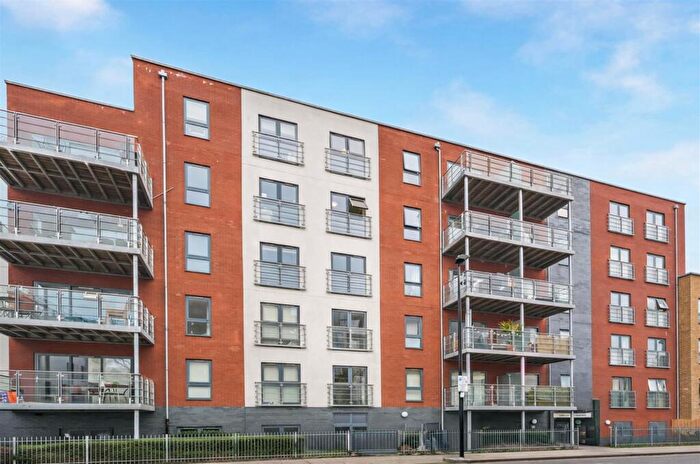 1 Bedroom Flat For Sale In Heath Place, London, E3