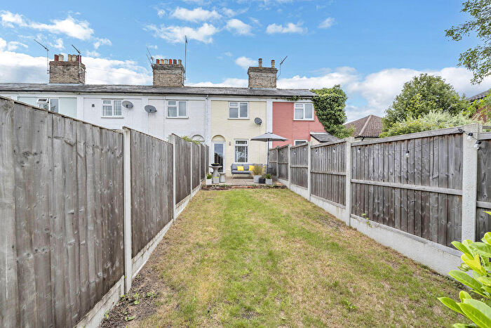 2 Bedroom Terraced House For Sale In Mill Road, Bury St. Edmunds, IP33