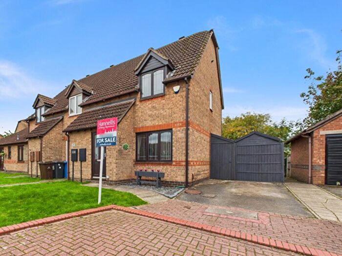 2 Bedroom Terraced House For Sale In Mendip Court, Oakwood, DE21