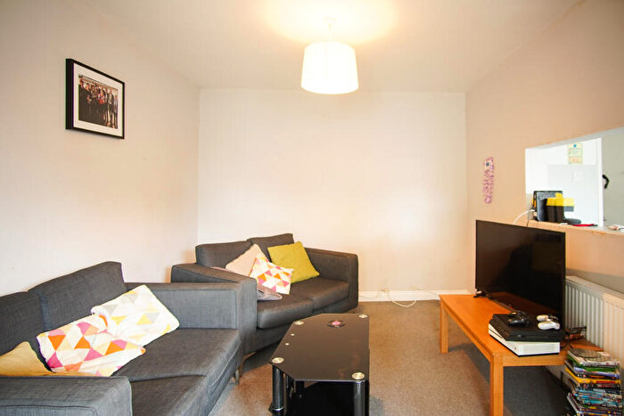 4 Bedroom Property To Rent In Portland Street, Staple Hill, BS16