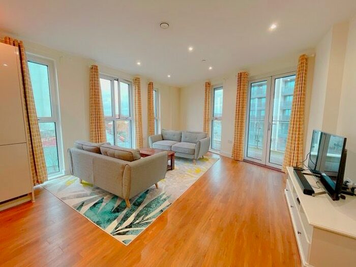 2 Bedroom Flat To Rent In Wembley, HA0