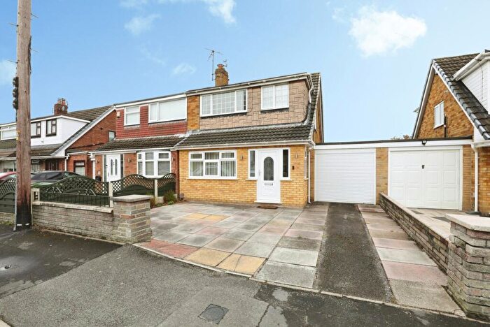 3 Bedroom Semi-Detached House For Sale In Moorlands Road, Thornton, Merseyside, L23