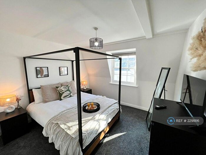 2 Bedroom Penthouse To Rent In St. Thomas Street, Weymouth, DT4