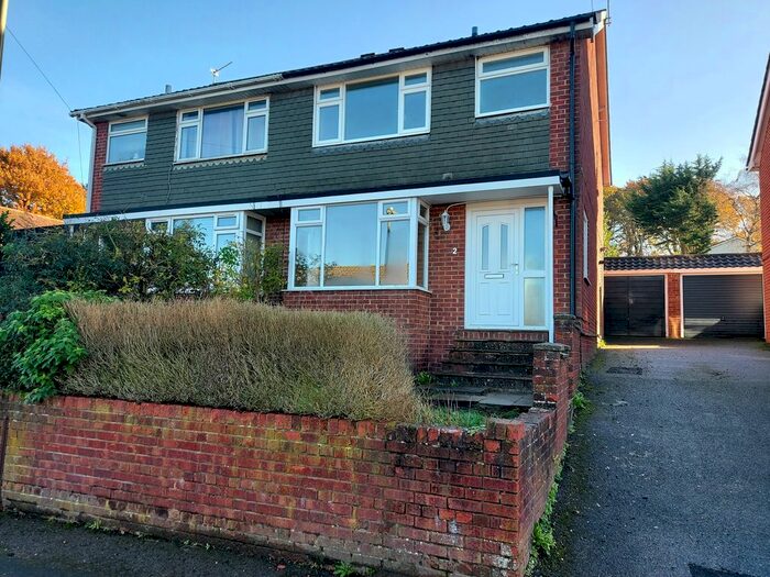 3 Bedroom Semi-Detached House To Rent In Cricket Drive, Waterlooville, PO8