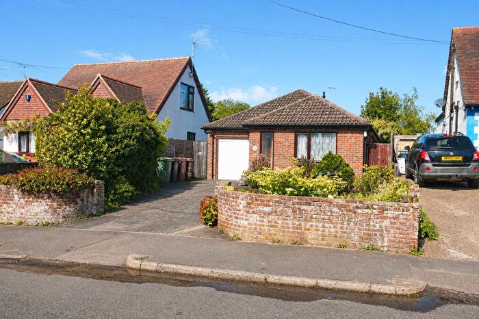 2 Bedroom Detached Bungalow For Sale In A Hockers Lane, Maidstone, ME14