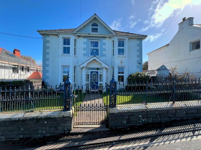4 Bedroom Detached House For Sale In New Quay, Ceredigion, SA45