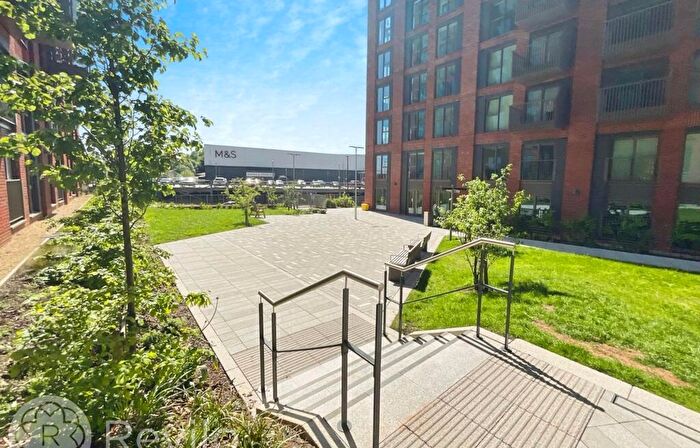 1 Bedroom Apartment To Rent In New Baillie Street, Rochdale, OL16