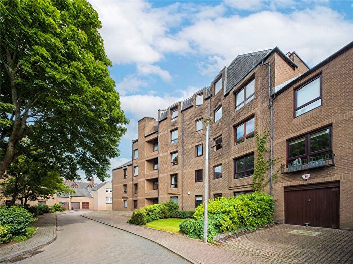 3 Bedroom Flat For Sale In Sunbury Place, West End, Edinburgh, EH4