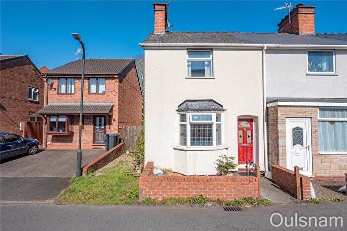 3 Bedroom End Of Terrace House For Sale In Ford Road, Bromsgrove, Worcestershire, B61