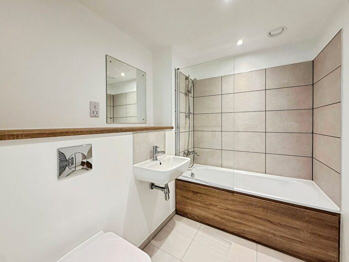 1 Bedroom Flat To Rent In Vicarage Grove, Eccles, Manchester, Salford, M30