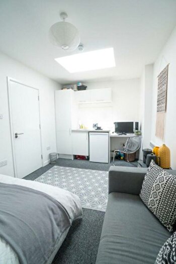 12 Bedroom Semi-Detached House To Rent In Church Road, Bristol, BS5