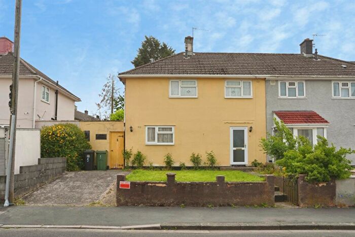 3 Bedroom End Of Terrace House For Sale In Keinton Walk, Bristol, BS10