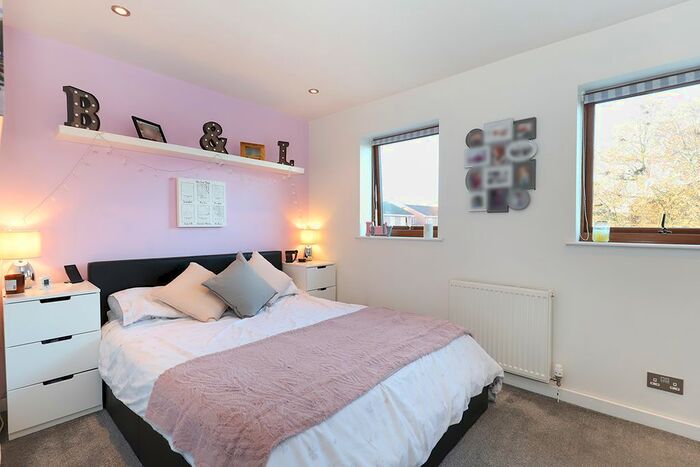 3 Bedroom Detached House For Sale In Cunningham Road, Perton, Wolverhampton, Staffordshire, WV6