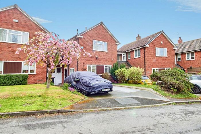 3 Bedroom Terraced House For Sale In Black Haynes Road, Birmingham, B29