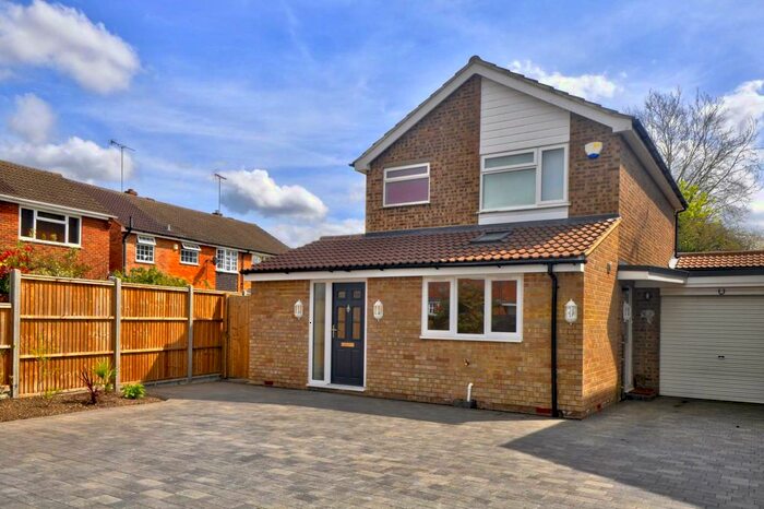 3 Bedroom Detached House To Rent In Conway Close, Loudwater, HP10