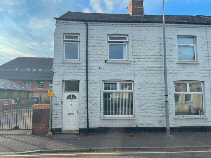 4 Bedroom Terraced House To Rent In Barry Road, Barry, CF63