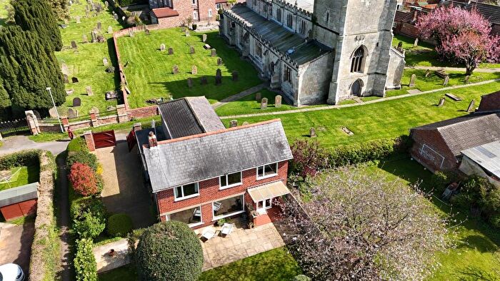 2 Bedroom Detached House For Sale In Cobble Lane, Eastrington, Goole, DN14