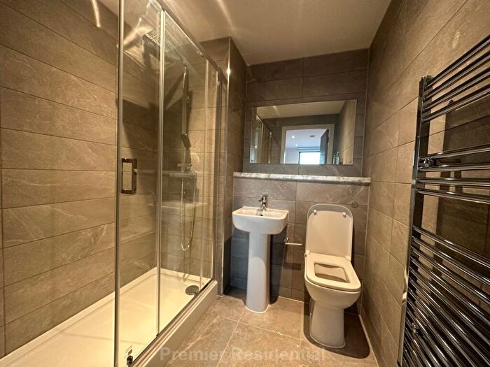 2 Bedroom Apartment To Rent In Ordsall Lane, Salford, M5