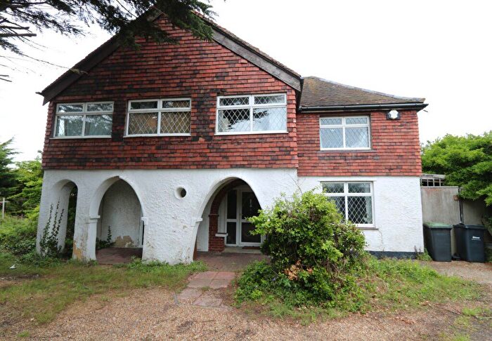 5 Bedroom Detached House For Sale In Southwood Road, Hayling Island, PO11