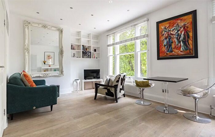 2 Bedroom Flat To Rent In Ainger Road, London, NW3