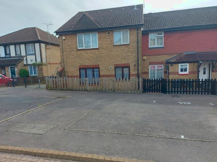 1 Bedroom Flat To Rent In Coverdale, Leagrave, Luton, LU4