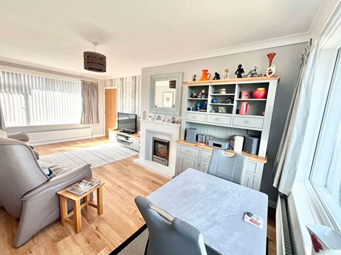 2 Bedroom Bungalow For Sale In Templer Road, Preston, Paignton, TQ3