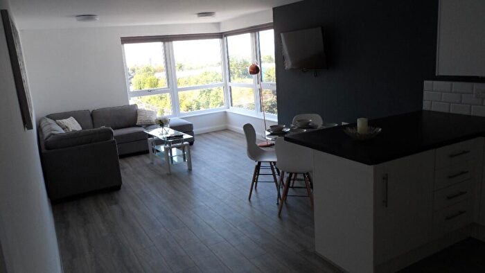 2 Bedroom Apartment To Rent In Fox Street Bed, Liverpool, Merseyside, L3