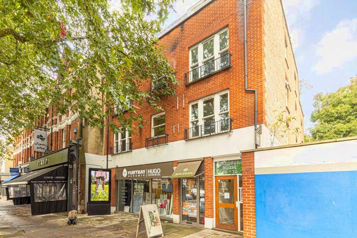 2 Bedroom Flat To Rent In Chiswick High Road, London, W4