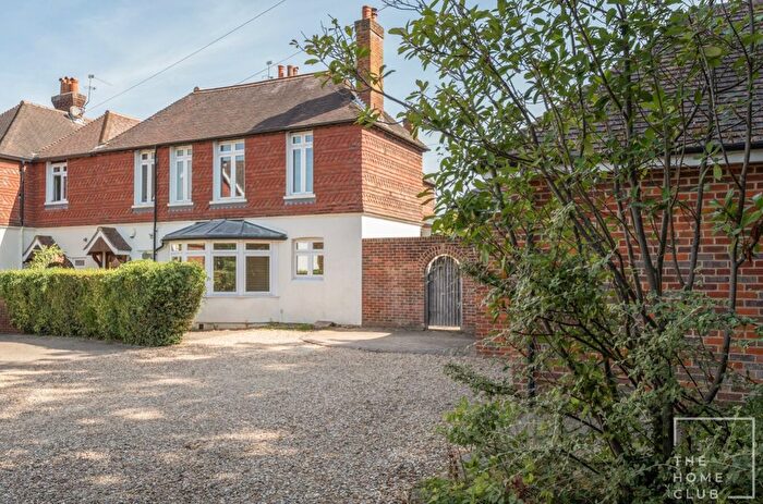 3 Bedroom Semi-detached House To Rent In Warren Road, Guildford, GU1