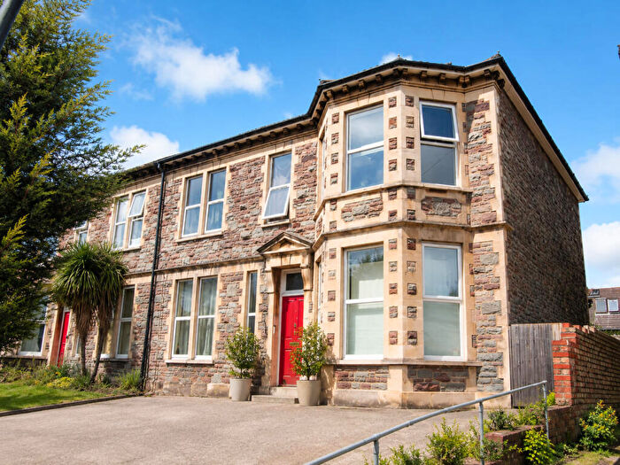 1 Bedroom Flat To Rent In Flat, Cromwell Road, BS6