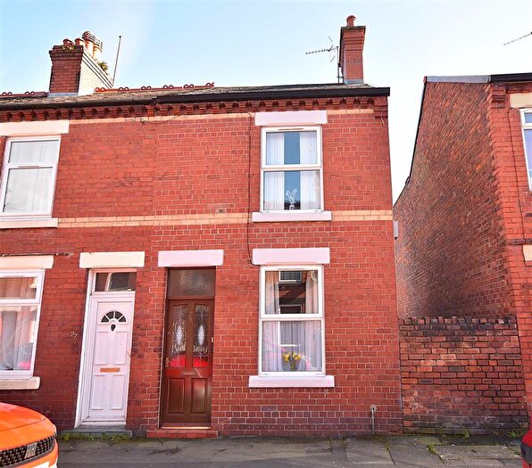 2 Bedroom End Of Terrace House For Sale In Gibson Street, Wrexham, LL13
