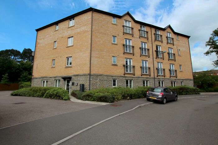 2 Bedroom Apartment To Rent In Whitworth Square, Whitchurch, Cardiff, CF14