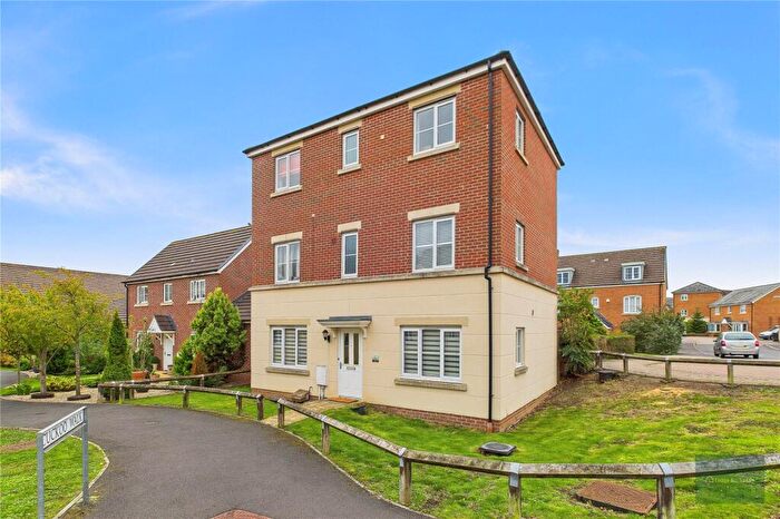 5 Bedroom Detached House For Sale In Cuckoo Walk, Trowbridge, BA14