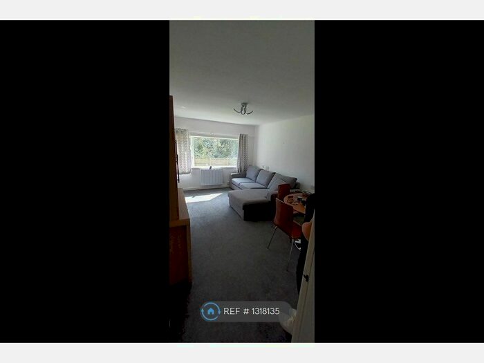 1 Bedroom Flat To Rent In Belvoir Close, Fareham, PO16