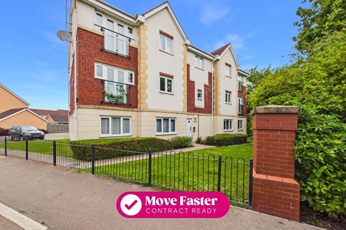 2 Bedroom Flat For Sale In Woodheys Park, Kingston Upon Hull, City Of Kingston Upon Hull, HU7