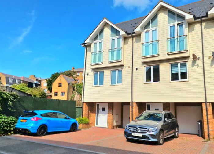 3 Bedroom Terraced House To Rent In Kings Mews, Margate, CT9