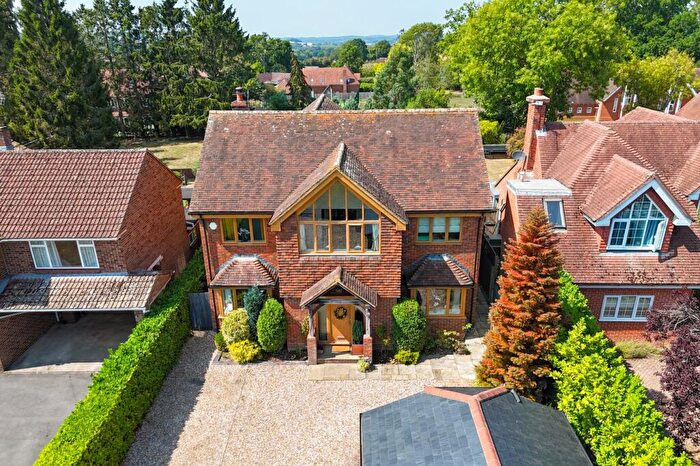 5 Bedroom Detached House For Sale In Danes Road, Awbridge, Romsey, SO51