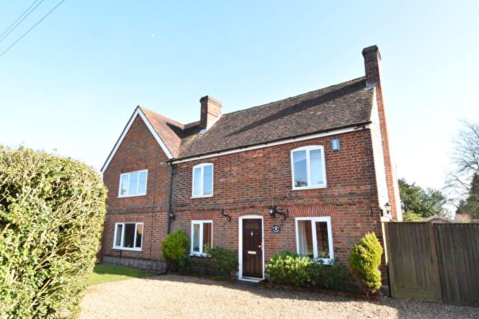 4 Bedroom Detached House For Sale In Headcorn Road, Sandway, ME17