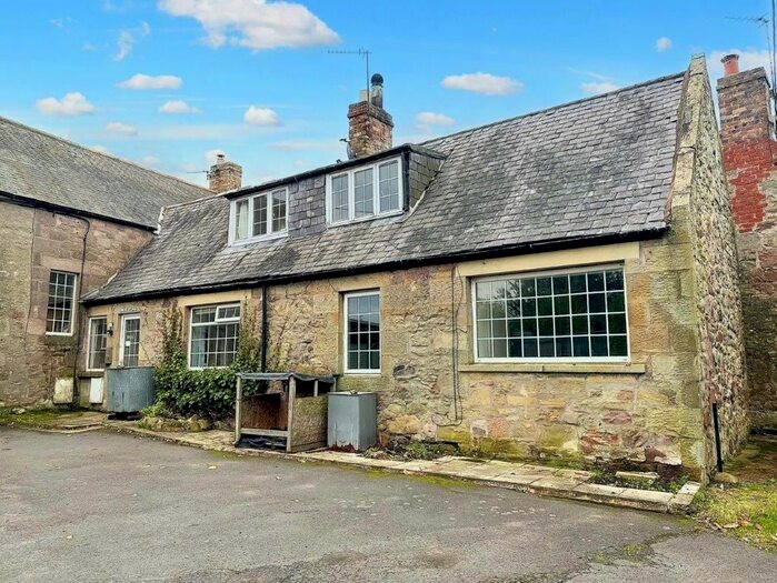 2 Bedroom Cottage For Sale In The Square, Paxton, TD15