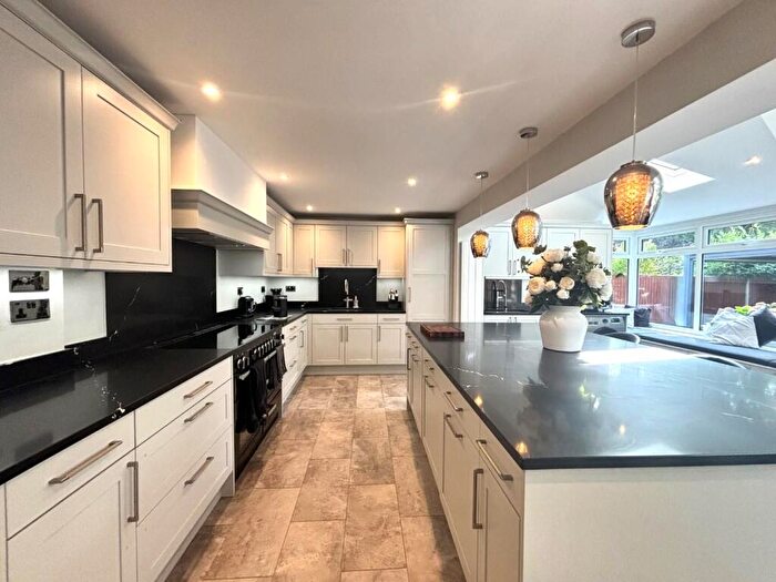 4 Bedroom Detached House For Sale In Thirlmere, Stevenage, SG1